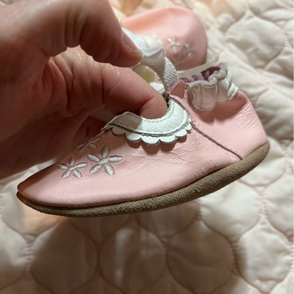 Robeez shoes - Picture 3 of 4